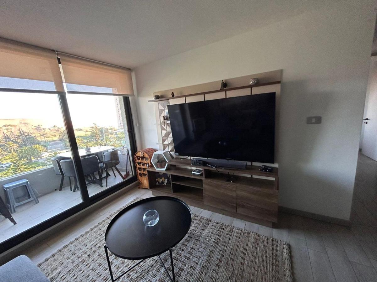 Apartamento Hermoso Depto Para 4 Personas ,con Arcade De Juegos Y Vista Hacia Las Dunas Y El Mar Concón